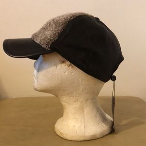 Rag & Bone lamb leather ball cap w/fleece front